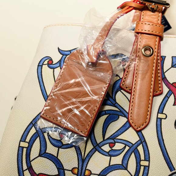 Dooney & Bourke Disney Parks Snow White Emily Tote Dream Big Princess NWT - Picture 9 of 10